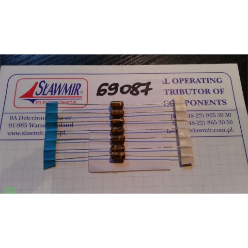 Kondenzátor Axiálny elektrolyt 10uF 16V 4x7 85C x20