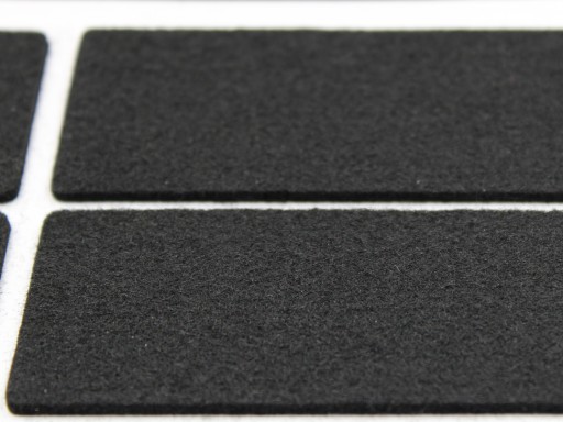 STAROSTLIVOSŤ O PODLAHU samolepiace plsti 25 x 60 mm BIELA