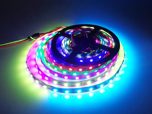 Magic 30 LED pás 1m 12V 5050 RGB WS2811 Digitálny