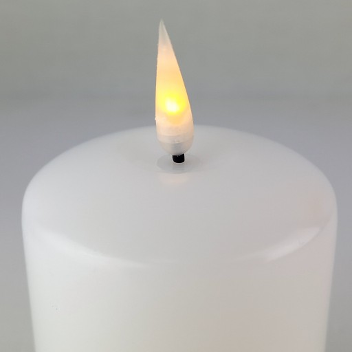 BIELA LED VLOŽKA SVIEČKY NA NAPÁJANIE AKUMULÁTOROU PRE EFEKT PLAMEŇA SVIEČKY