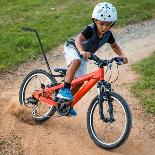 RÚČKA, NÁVOD NA UČENIE BICYKLA, PRÍTLAČKA, NÁDRŽ BICYKLA