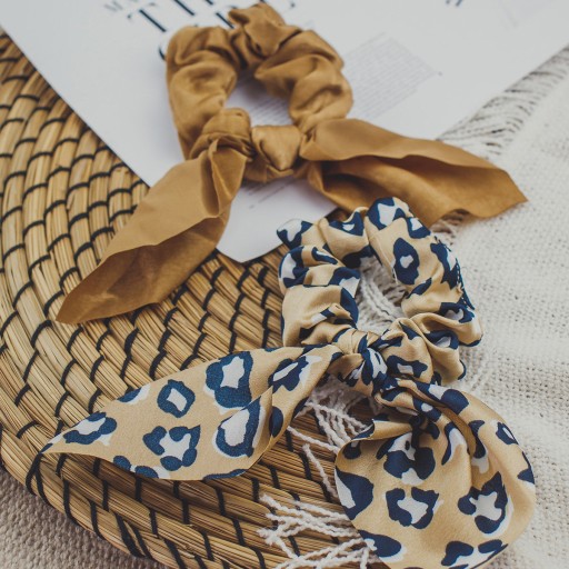 Gumička do vlasov SCRUNCHIE s mašľou FROTKA