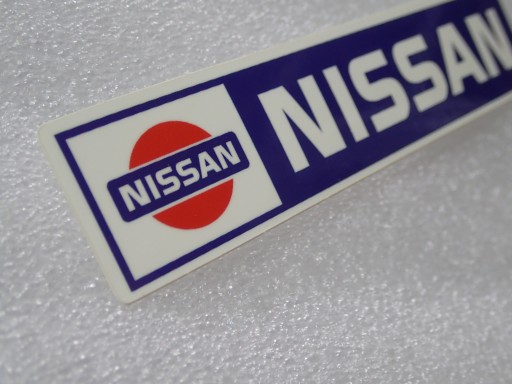 NISSAN LOGO RACING NISMO NÁLEPKA NISMO 11,1 x 2,5 cm