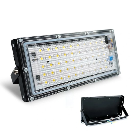HALOGÉNOVÁ LAMPA 50W REFLEKTOR SVETLA 4500lm