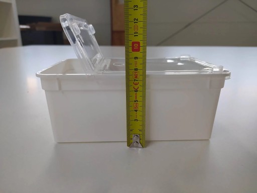 Nádoba na chov BraPlast 19x12,5x7,5 cm 1,3L BIELA s chlopňou a vetraním