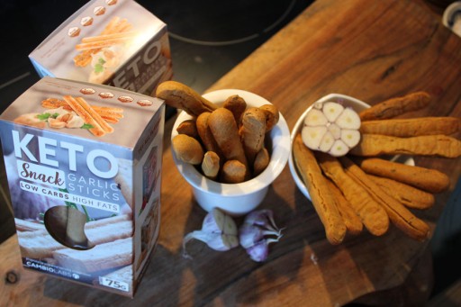 KETO PRODUKTY Cesnakové tyčinky, Grissini Keto Snacks Pochutiny bez cukru