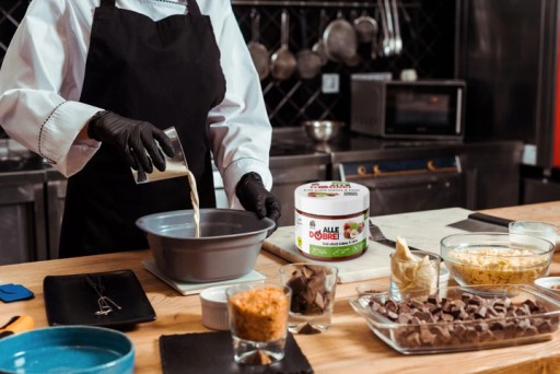 Zdravý čokoládový krém bez cukru, palmového oleja, lahodný, JEDNODUCHÝ NA ROZTIERANIE