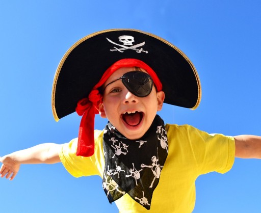 Čierna nášivka na oči Pirate na elastickom páse