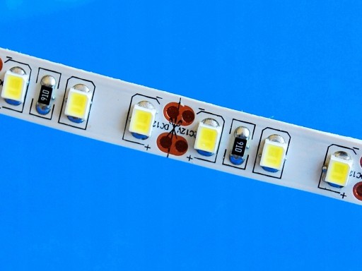 PREMIUM 60 LED 2835 pásik 1m NEUTRÁLNY Biely 11W