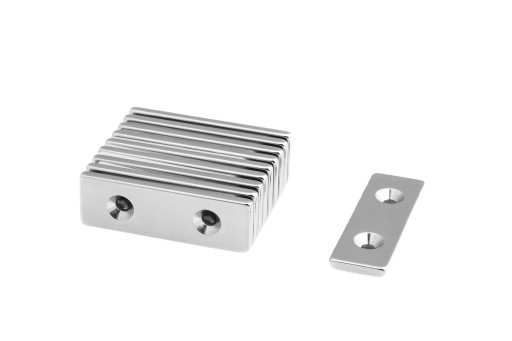NEODYMIOVÝ MAGNET 30x20x4 mm NA SKRUTKU