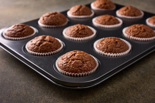 Papierové košíčky na pečenie cupcakes, BIELY, priemer 5 cm, 200 ks.