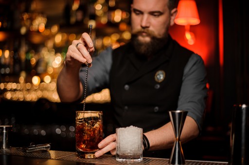 Obojstranná japonská barmanská odmerka - Jigger (30/60 ml)