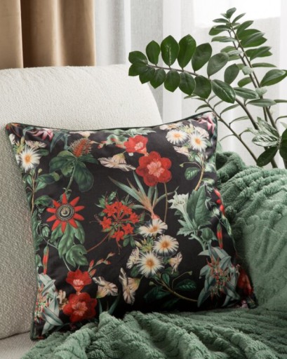 Zamatová obliečka na vankúšik s motívom kvetov 45x45 cm - Premium zamat na zips