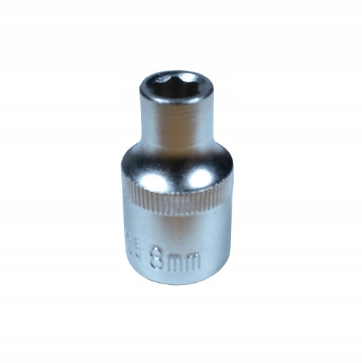 ZÁSUVKA 8 MM 1/2