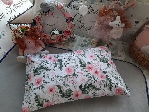Bavlnená obliečka na vankúš FLOWERS RUŽE ZÁHRADY RUŽÍ 35x55
