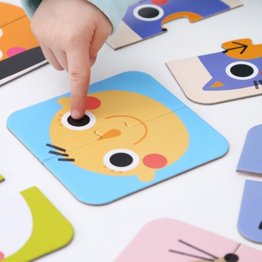 CzuCzu Puzzle Usporiadanie polovíc tvárí, 16 dielikov