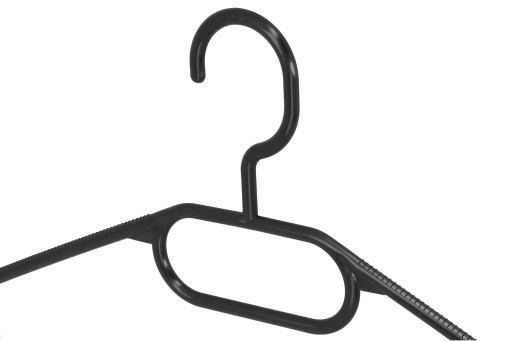 ČIERNE VEŠIAKY NA OBLEČENIE SET 15