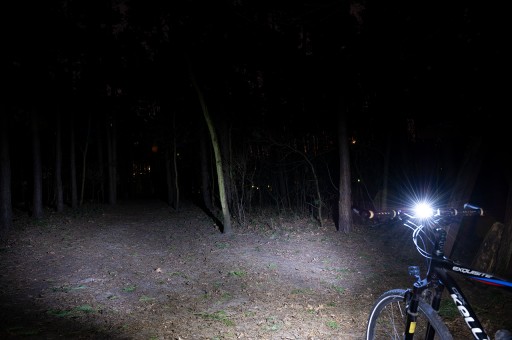 LED LAMPA NA BICYKEL USB PREDNÉ SVETLO NA BICYKEL