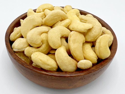 AMIGO Kešu oriešky 400 g