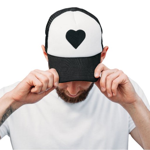 Termo vyšívacie srdce Love čierna nažehľovačka