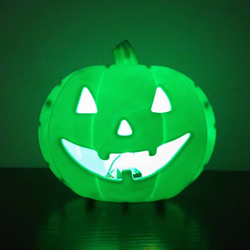 ZELENÁ TEKVICOVÁ BLIKAJÚCA LED HALLOWEENSKÁ LAMPA BATERIOVÁ DEKORATÍVNA