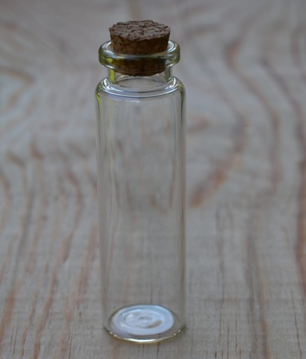 Fľaša liekovka sklenená liekovka veľká 62 * 22 mm