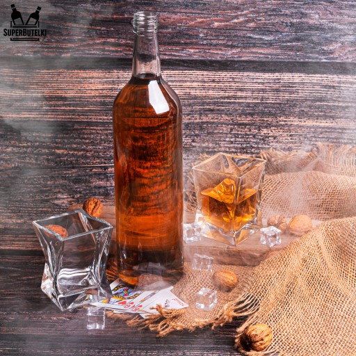 1l fľaša Monopol na vodku, mesiačik, tinktúry, šťavy, likér, whisky s uzáverom
