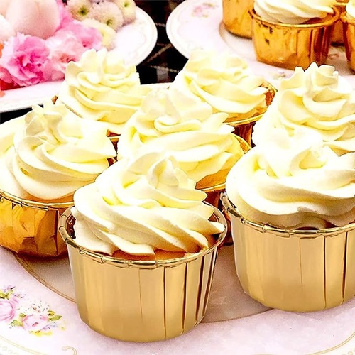 MUFFIN LINERS formičky na košíčky DECORATIONS narodeninové zlaté 20 ks