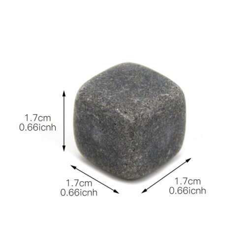 Kamenné kocky ľadu a kamene do nápojov Whisky