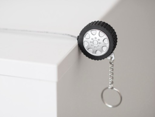 KEYRING TYRE koleso S ROZMEROU 1m meter