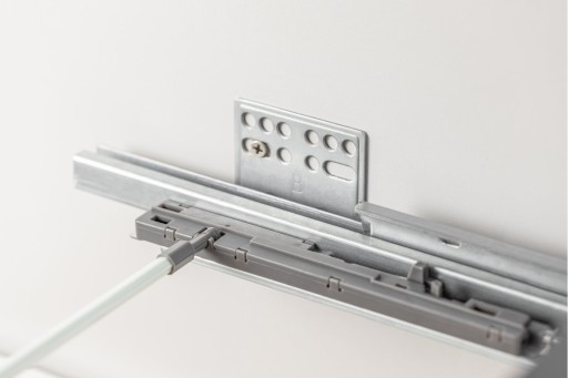 SYNCHRONIZÁCIA RAIL AXIS PRO PUSH OPEN ZÁSUVKA