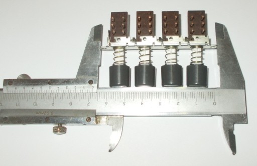 ISOSTAT 6pin 4x v závislosti od kľúčov UNITRA (67