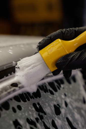 WORK STUFF Detailing Brush ALBINO Orange 16mm Soft Detailing Brush