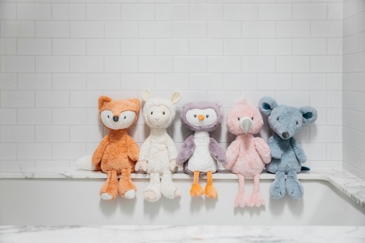 FLAMING CUDDLE PLYŠOVÁ HRAČKA PLYŠOVÁ MASKOT GUND 23 CM