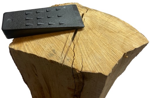 PLASTOVÝ KLIN NA ŠTIEPANIE DREVA 5 (13,5 cm)
