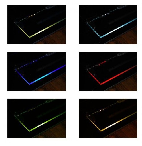 Kovový LED podsvietený klip pre sklenené police a RGB vitríny