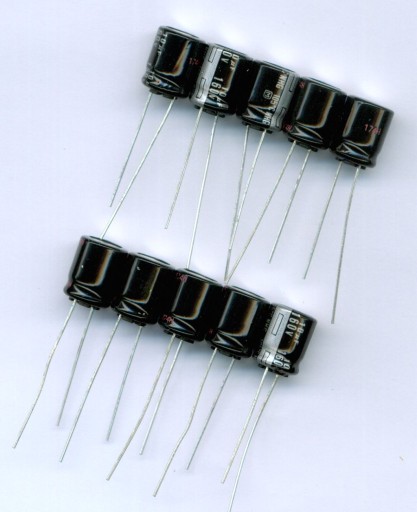 10uF 160V 10 µF 160 V PANASONIC NHG (10 KS) ELEKTROLYTICKÝ KONDENZÁTOR