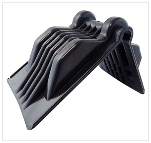 L6F95 OCHRANNÝ ROH PRE BALOVÉ PALETY BLACK ANGLE BAR 88145