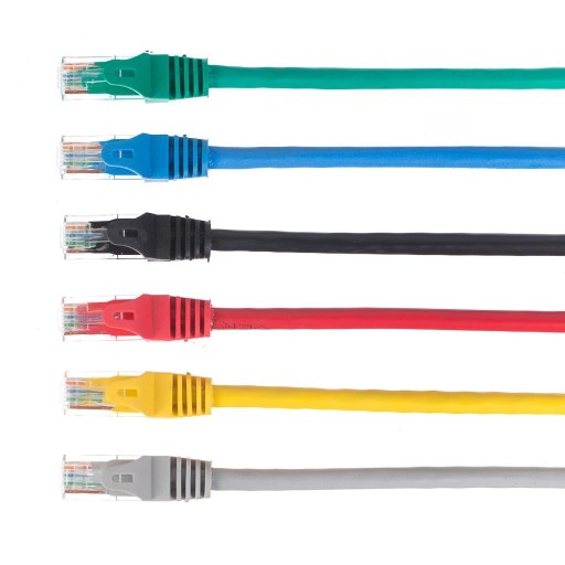 RJ45 prepojovací kábel, kat. 5e, 0,25 m, Netrack, čierny