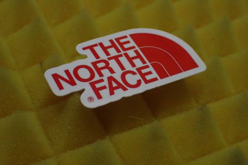 NÁLEPKA NA NÁLEPKU NORTH FACE 6,1 x 3 cm