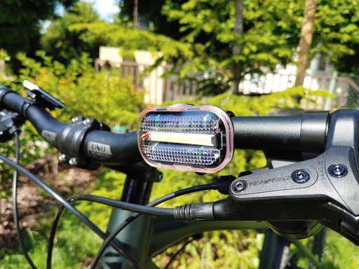 PREDNÉ SVETLO X-LIGHT COB LED JY-3209BF-1 60Lm svetlo na bicykel