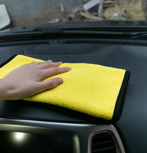 Utierka z mikrovlákna NA DOMÁCE AUTO 30X60 cm
