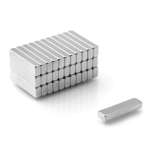 NEODYMIOVÝ MAGNET NA TABUĽU MPŁ 30x3x2 N38