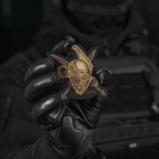 Nášivka na prilbu M-Tac Gladiator (výšivka)