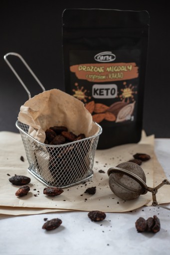 OATBE KETO Pražené mandle s erytritolom a kakaom | Bez pridaného cukru |