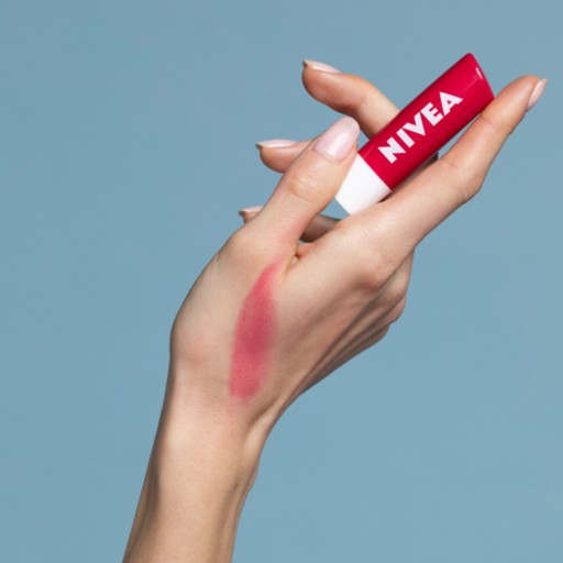NIVEA CHERRY SHINE Ochranný rúž čerešňové farbivo 4,8g