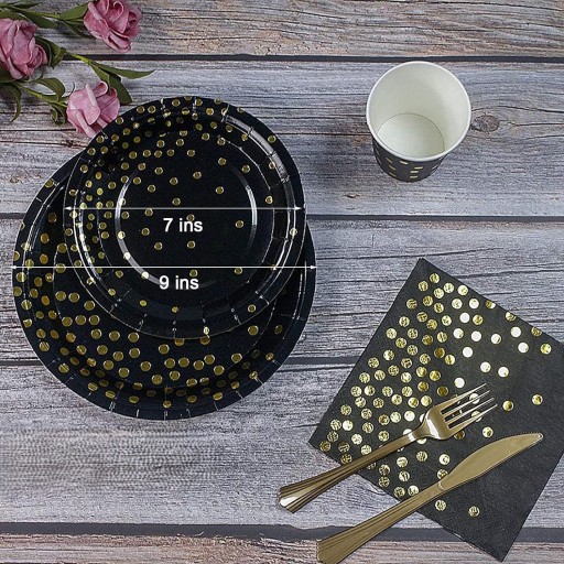 Veľké ČIERNE papierové taniere s narodeninovým grilom GOLD DOTS 23cm 6 ks
