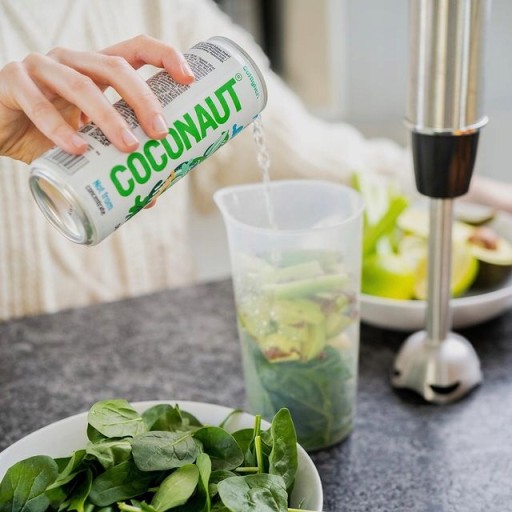Kokosová kokosová voda z mladého kokosu prírodný kokos 320 ml