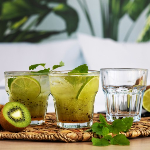 SADA POHÁROV NA VODNÉ NÁPOJE 4x280 ml Transparentné hrubé sklo ALVA