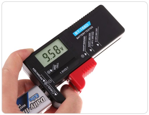 UNIVERZÁLNY DIGITÁLNY TESTER BATÉRIOVÝ METER VOLTMETER AA AAA
